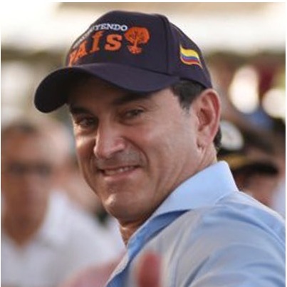 Jairo Clopatofsky, exsenador y autor de la Ley 361