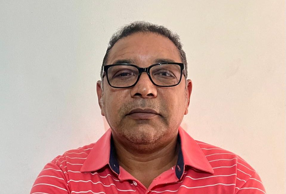 Julio Nieves, líder educativo de comunidades indígenas